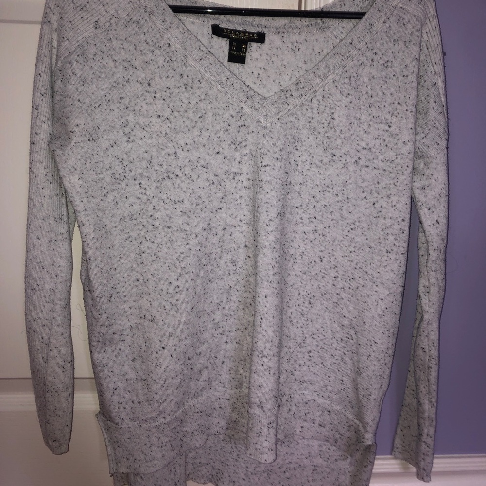 V-neck Sweater